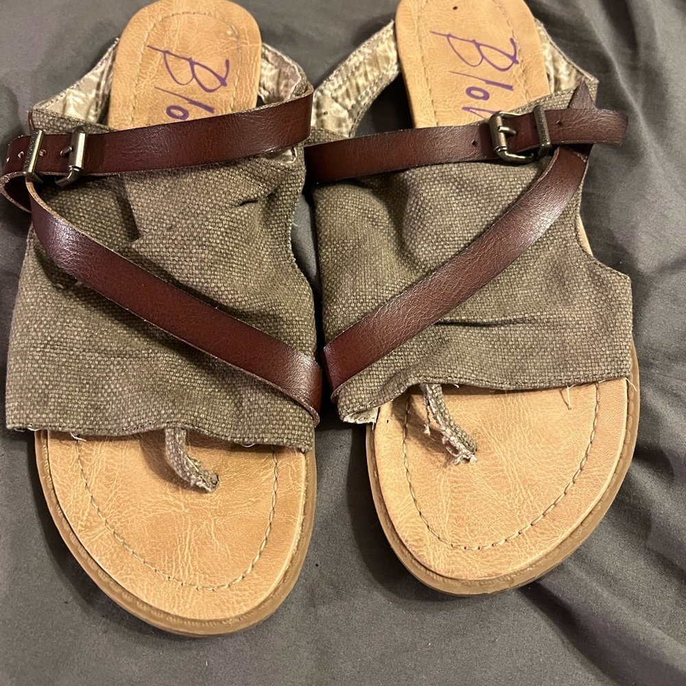 Blowfish Tan and Brown Sandals